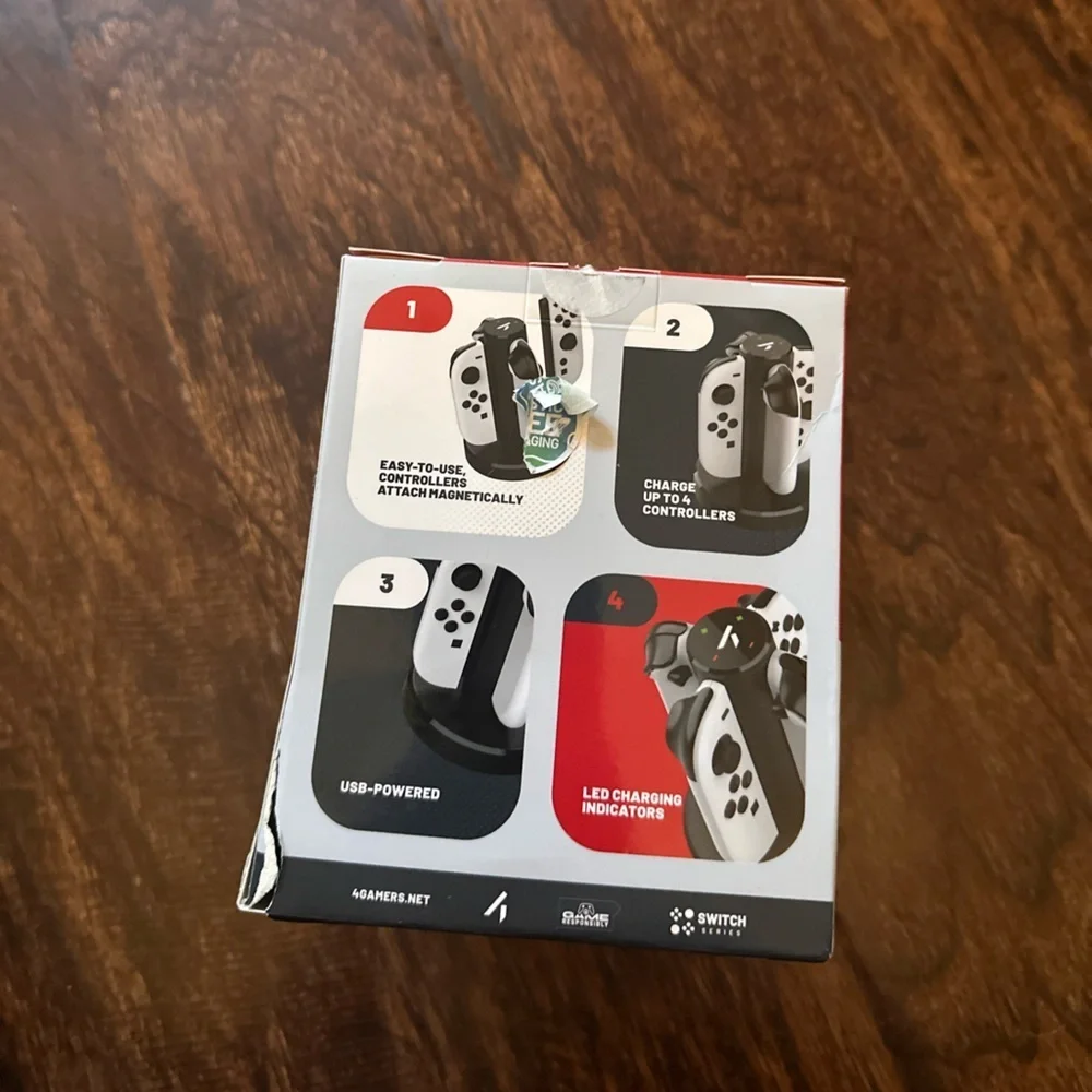 4Gamers - Magnetic Quad Charger - Switch 2 - White